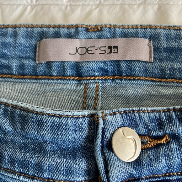 Joe’s Jeans “Oshawa” Slim Boyfiend Cut - Picture 8 of 10